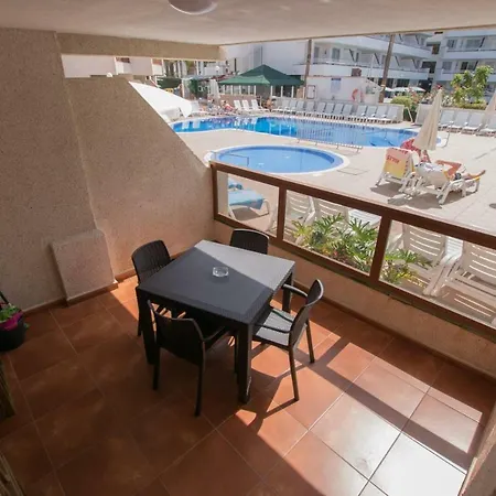 Central Studio Las Americas Apartment *